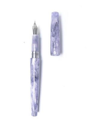 The Bebe Fountain Pen in Lavender Ice