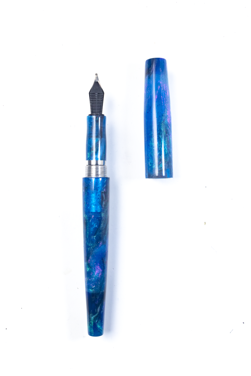 The Bebe Fountain Pen in Aurora - Image 2