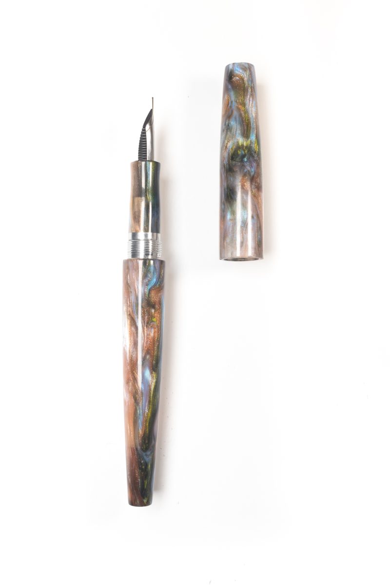 The Bebe Fountain Pen in Impressionist's Spring - Image 2