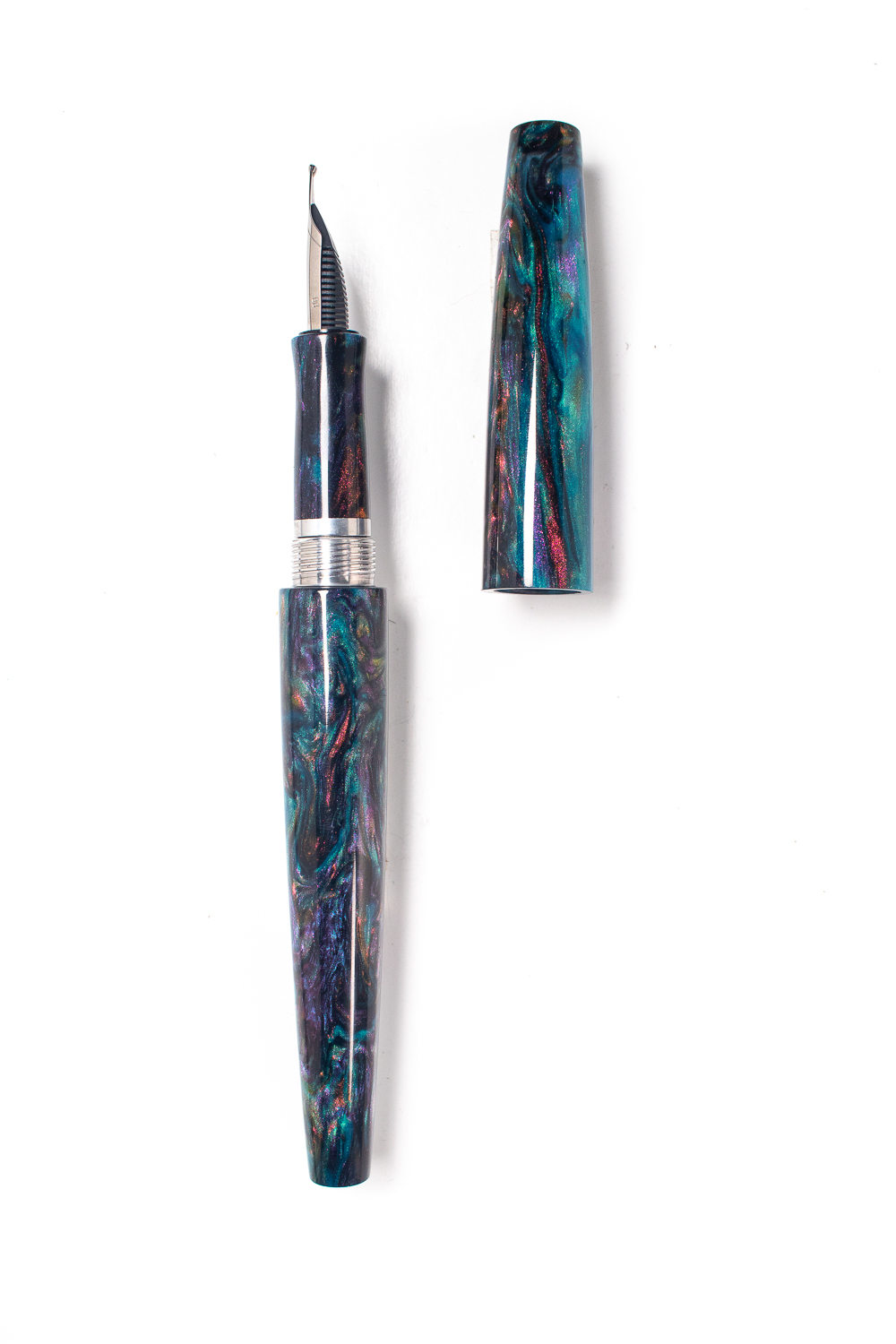 The Bebe Fountain Pen in Chaos Magic - Image 3