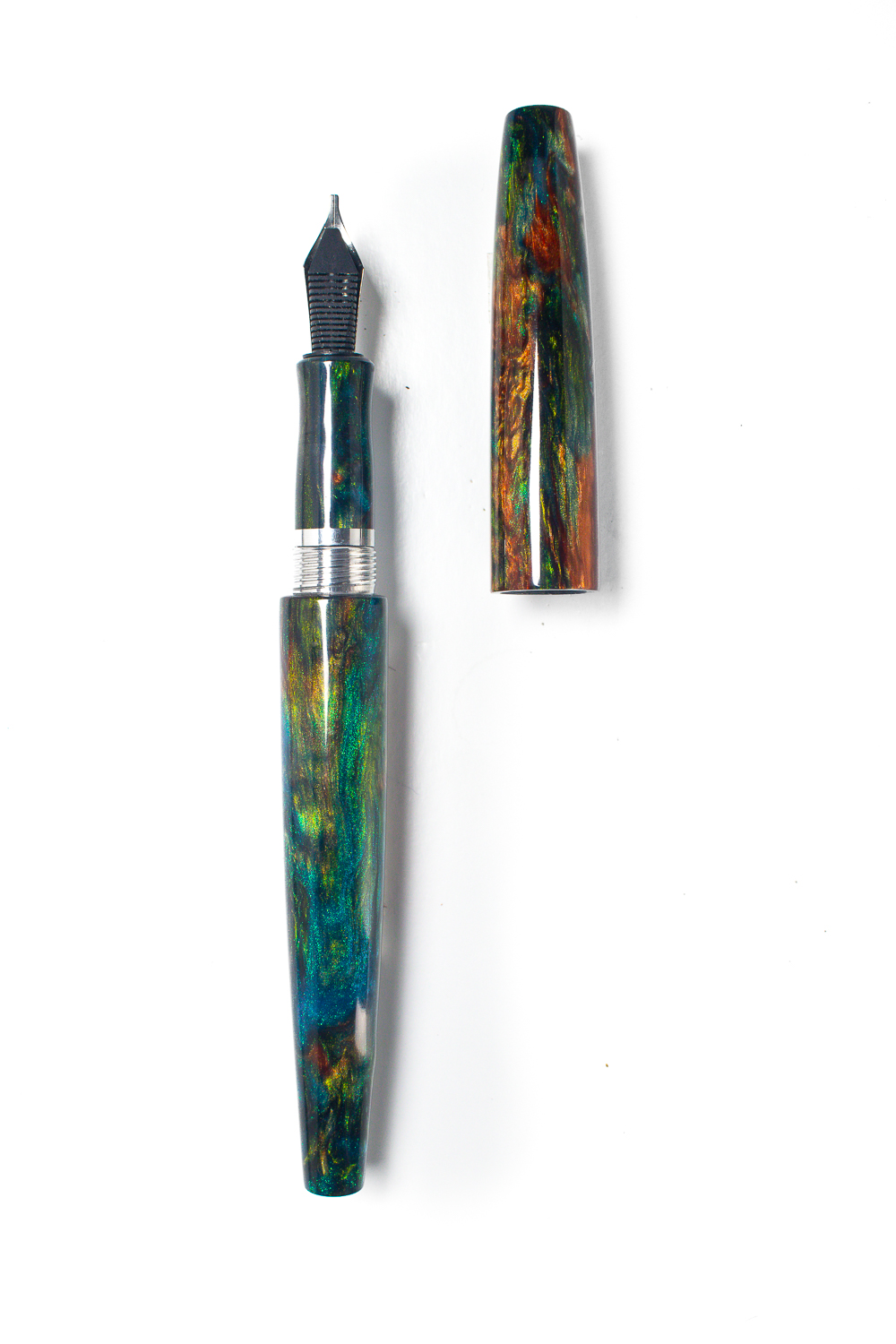 The Bebe Fountain Pen in Earthsea - Image 3