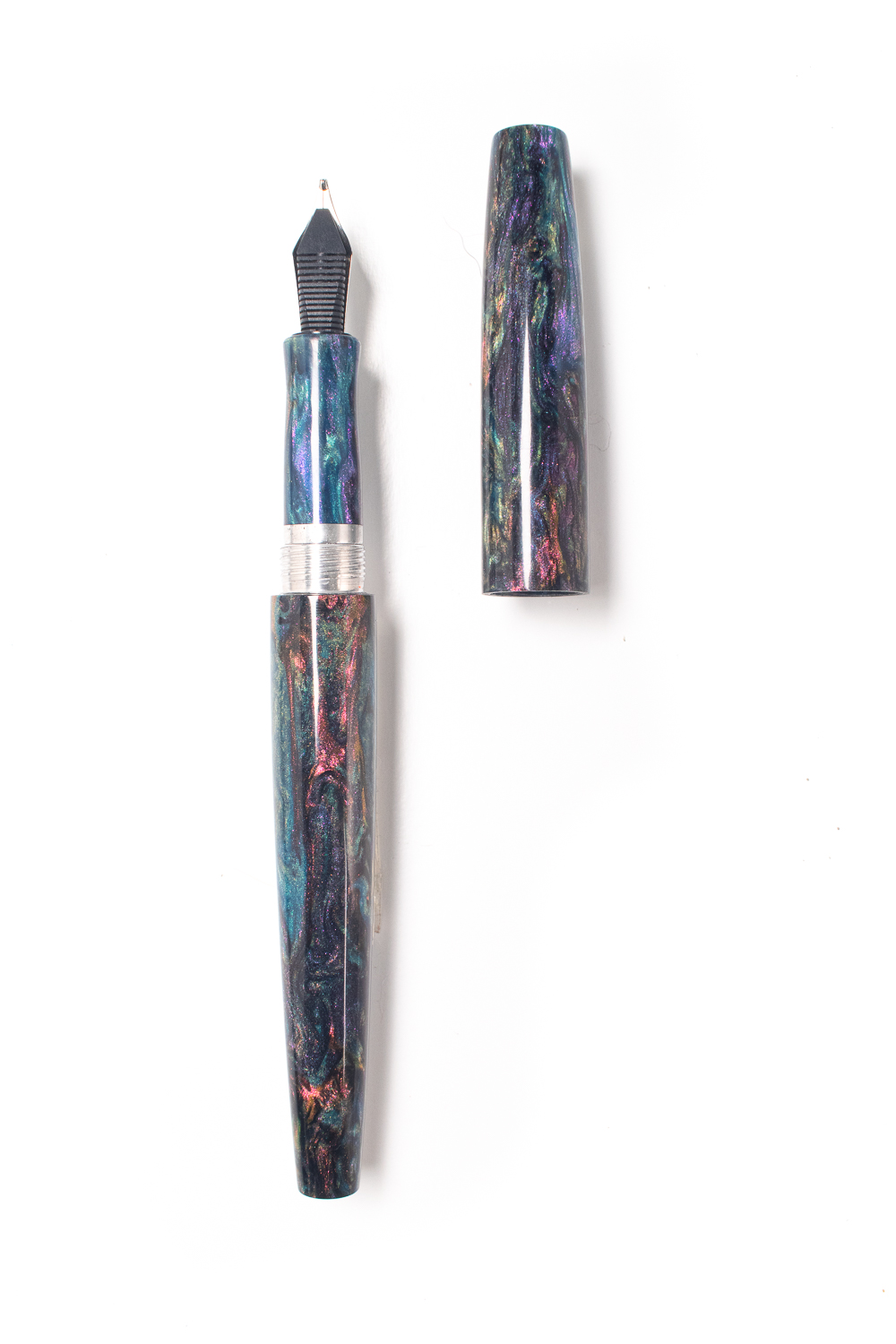 The Bebe Fountain Pen in Chaos Magic - Image 4