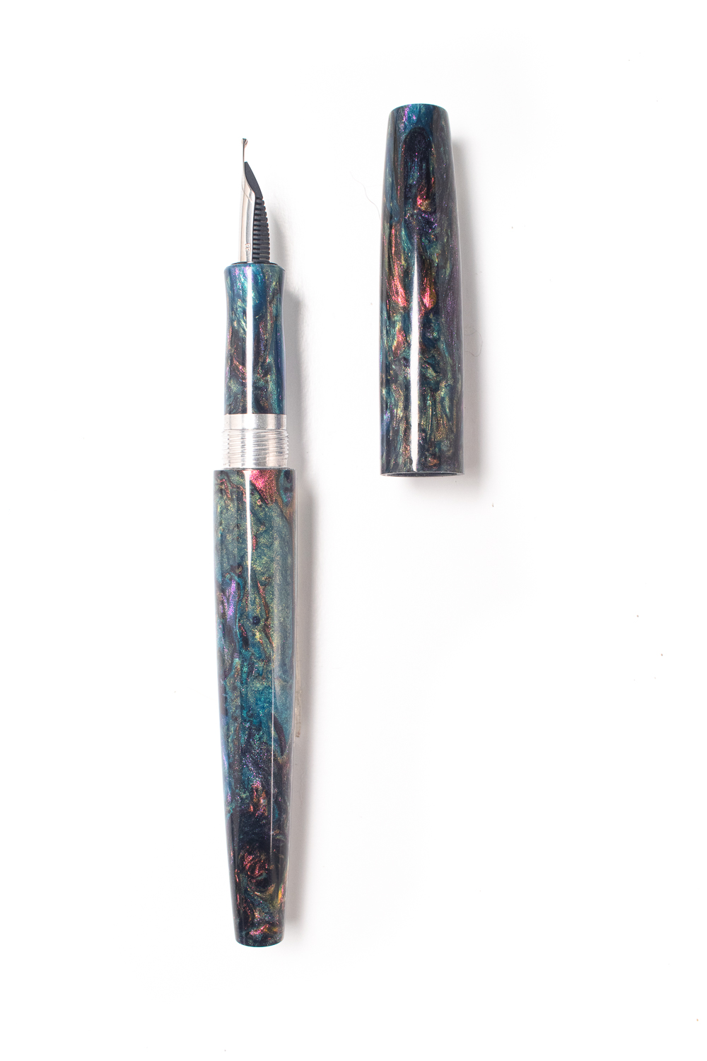 The Bebe Fountain Pen in Chaos Magic - Image 3