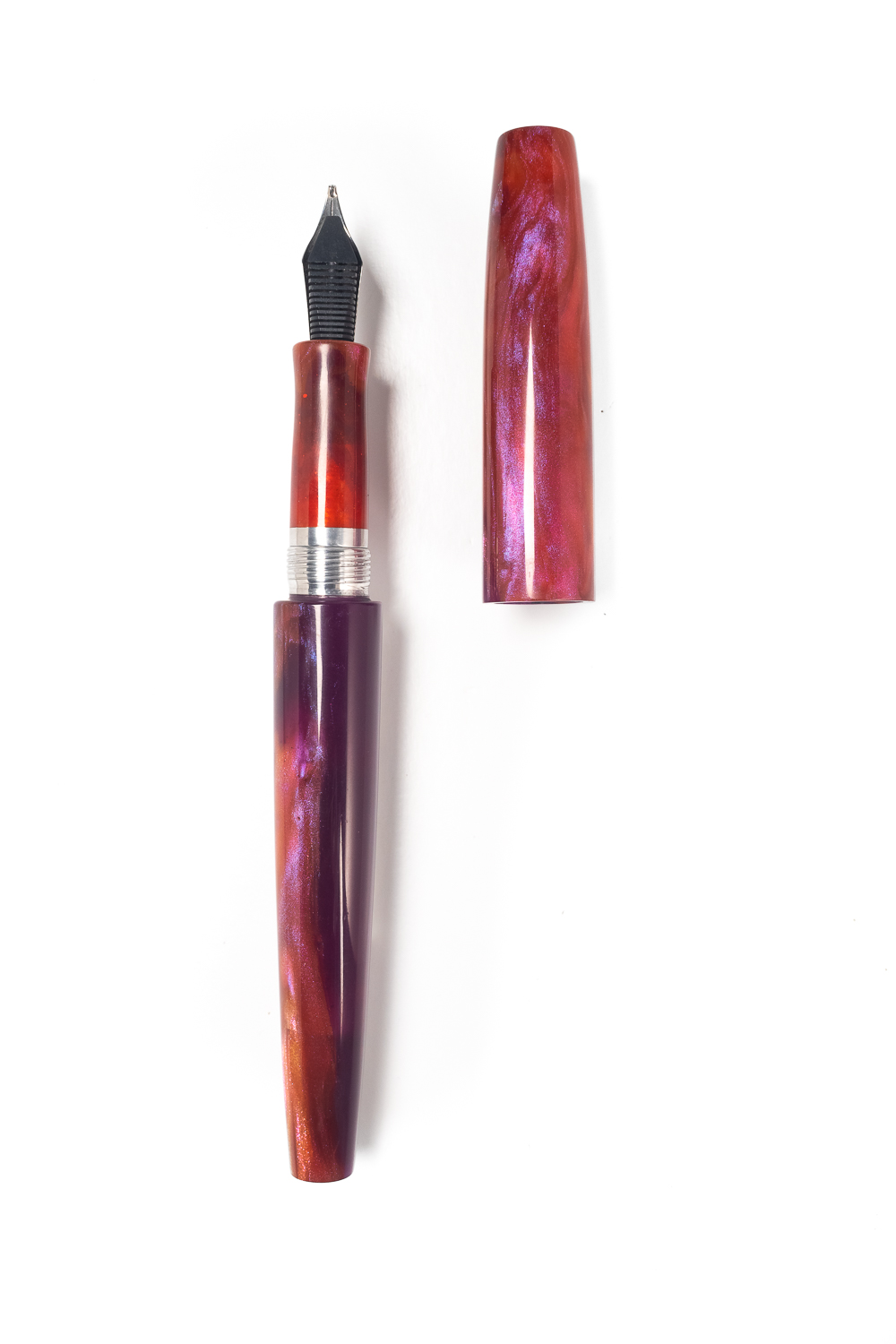 The Bebe Fountain Pen in Fusion Sunrise - Image 4