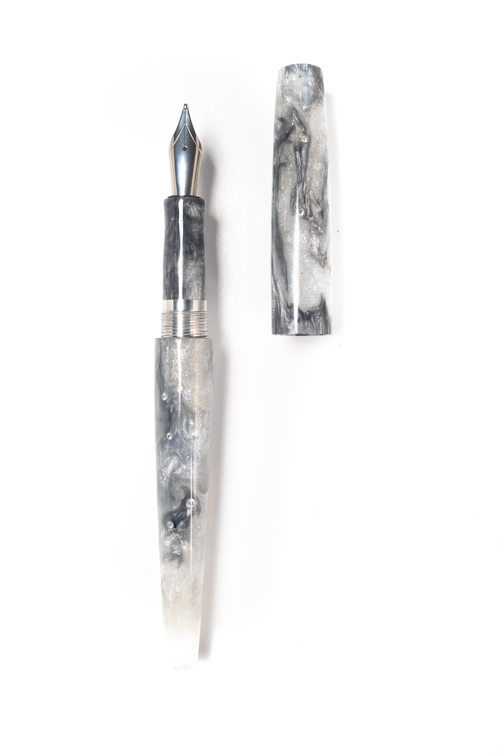 The Bebe Fountain Pen in Silver Lining with Stars
