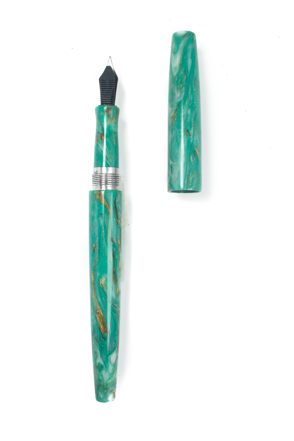 The Bebe Fountain Pen in Guinevere - Image 3