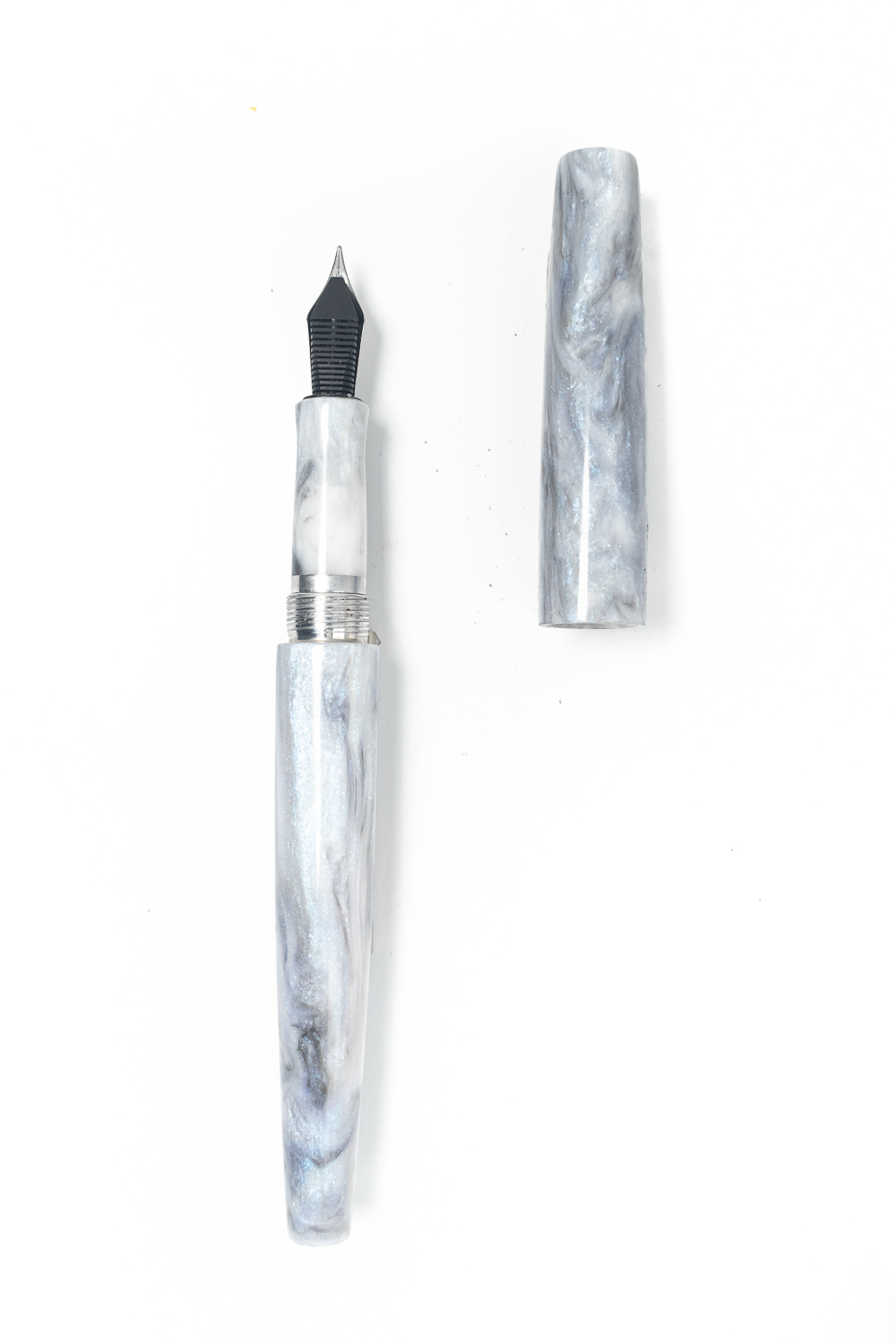 The Bebe Fountain Pen in Silver Bells - Image 4